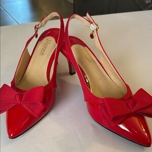 J.Renee Women's Red Slingback Kitten Heels Patent Leather Grosgrain & Bow EUC